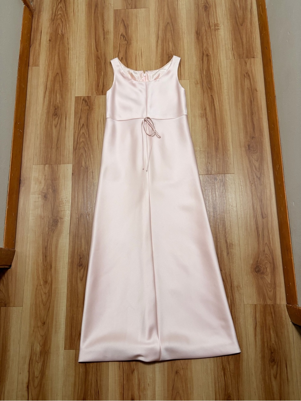 Vera Wang Pale Blush Satin Dress